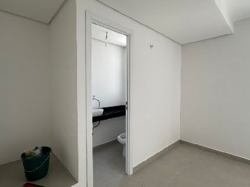 Lavabo e espa�o de servi�o