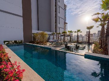 �REA PISCINA