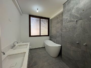 BANHO SU�TE MASTER